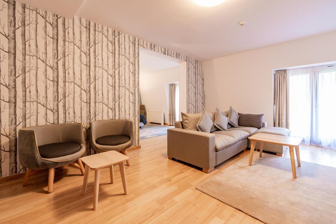 Cuibul De Lemn Hotel Rîşnov Buitenkant foto