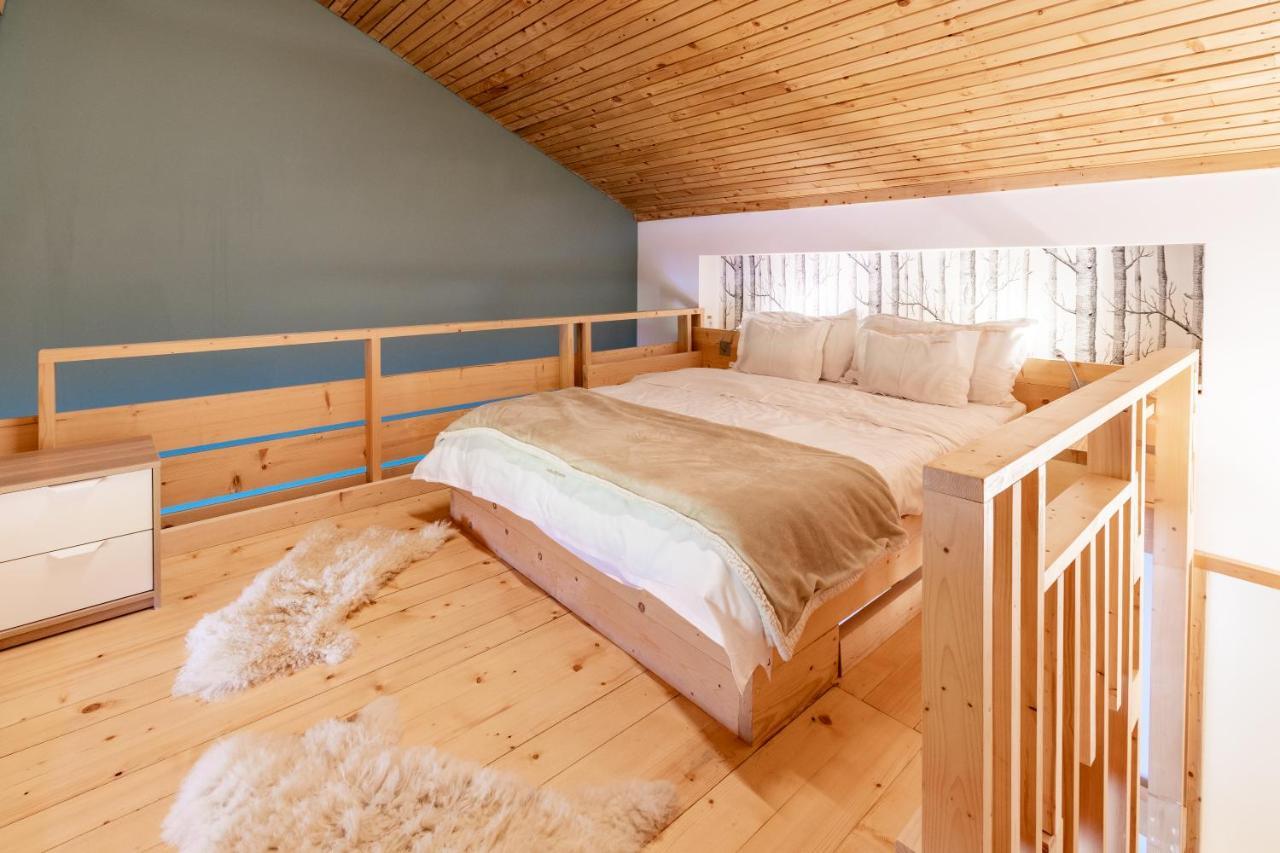Cuibul De Lemn Hotel Rîşnov Buitenkant foto