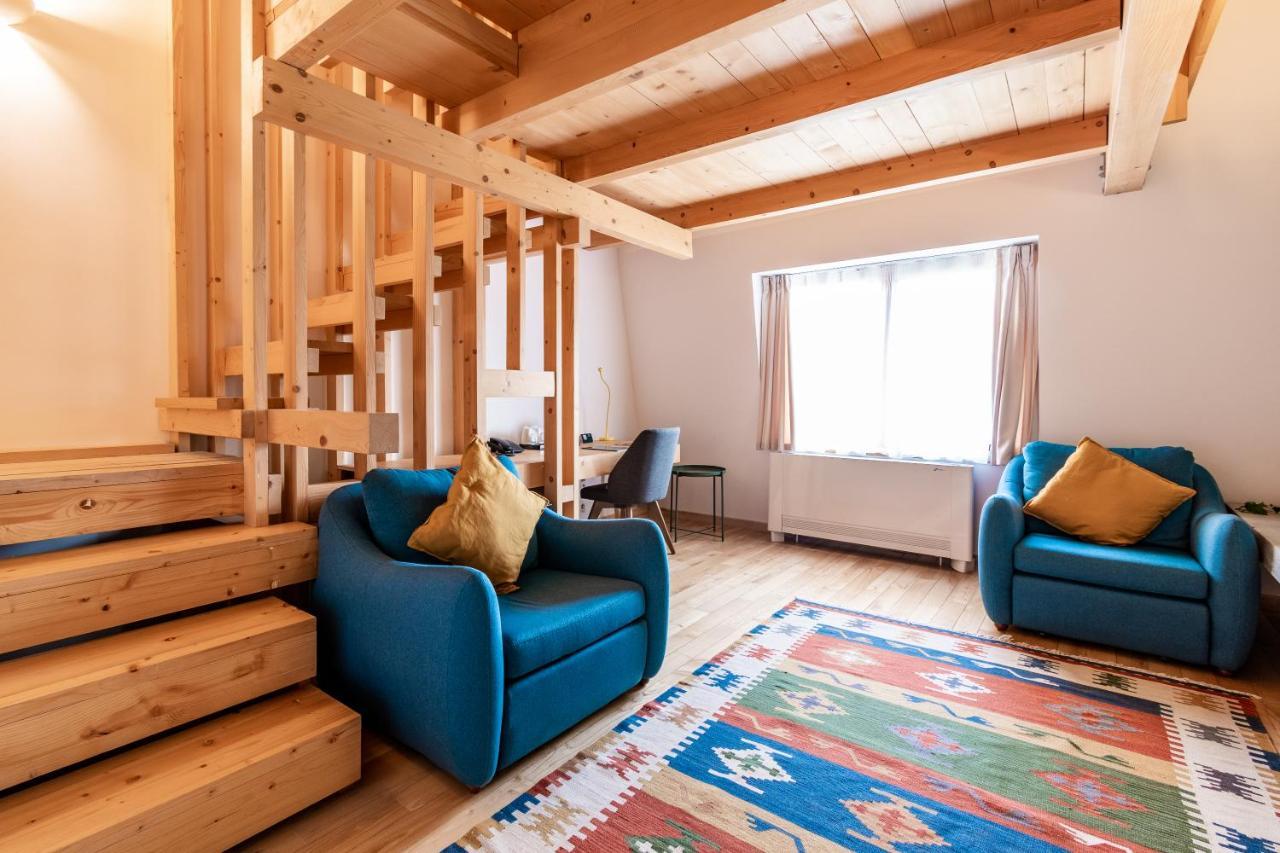 Cuibul De Lemn Hotel Rîşnov Buitenkant foto